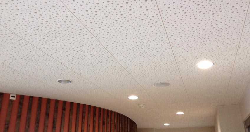 Plafond Rigitone® pour l'isolation phonique plafond l Placo®