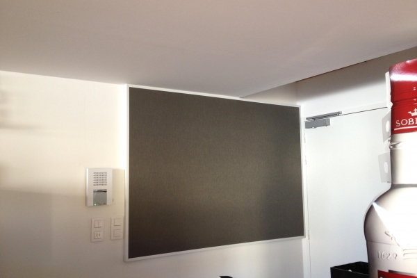 panneaux-muraux-ecophon-laine-de-verre-wall-panel-holding-pichaud-vinet9888089B-2251-647B-8EE3-18CD8E8ACFE4.jpg